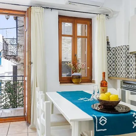 Charis_skopelos Of 3 Grace's House Апартаменты